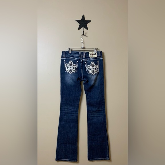 LA Idol USA Fleur de Lis Rhinestone Thick Stitch Jeans - Picture 9 of 14